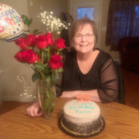 🎉Hello I’m Karen a Poshmark Ambassador welcome to my closet🎉 - Picture 2 of 10